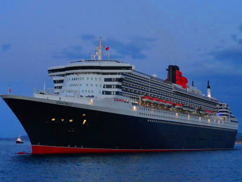 Queen Mary 2 2021