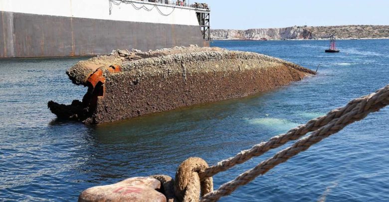 Π. Κουρουμπλής στην ανέλκυση του Κορφού Άϊλαντ: «Προωθούμε νέο νομοθετικό πλαίσιο για την προστασία του θαλάσσιου περιβάλλοντος από ναυάγια»