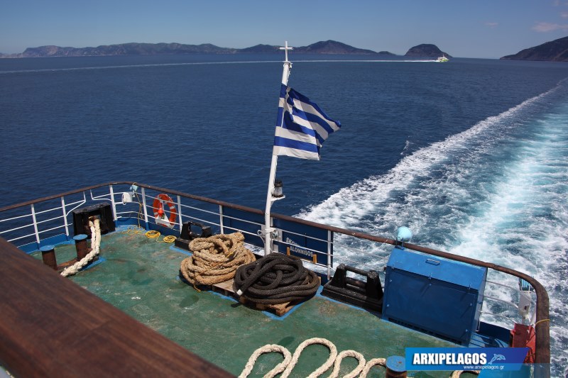 ΣΤΙΓΜΕΣ ΤΑΞΙΔΙΟΥ PROTEUS 27, Αρχιπέλαγος, Η 1η ναυτιλιακή πύλη ενημέρωσης στην Ελλάδα