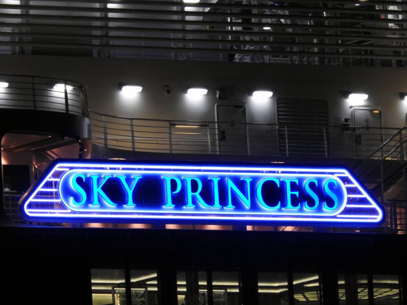 Εγκαινιάστηκε η Sky Princess