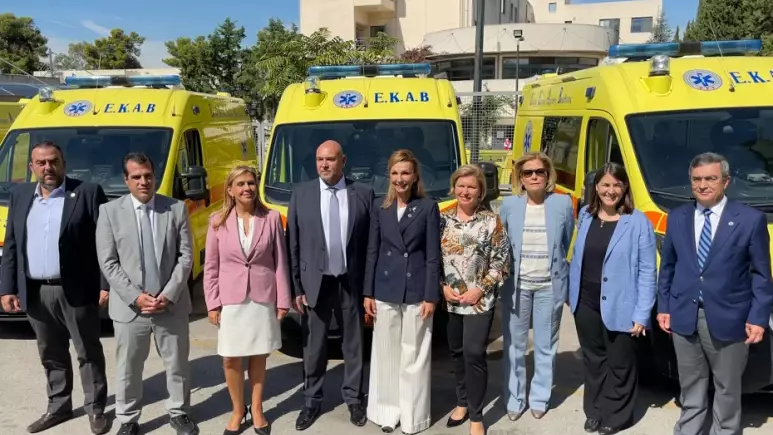 20 εξοπλισμένων ασθενοφόρων στο ΕΚΑΒ από την Ένωση Ελλήνων Εφοπλιστών, Αρχιπέλαγος, Ναυτιλιακή πύλη ενημέρωσης