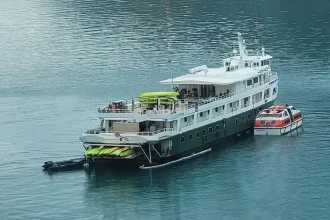 230605221429 wilderness discoverer cruise ship passengers rescued, Αρχιπέλαγος, Η 1η ναυτιλιακή πύλη ενημέρωσης στην Ελλάδα