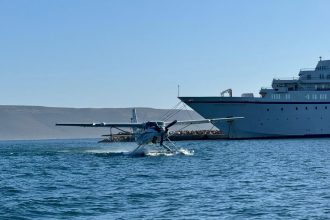 hellenic seaplanes pilotikes ptiseis ydatino pedio lavriou
