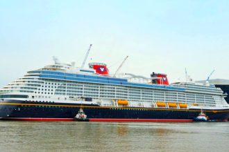 Meyer Werft Disney Treasure