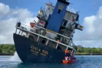 kapal kargo ditpolairud polda ntt 169