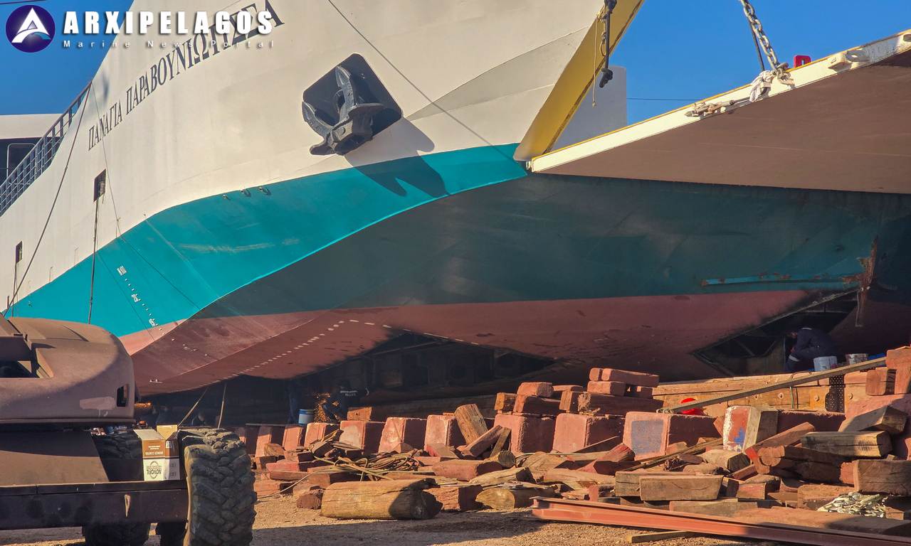 Panagia Paravouniotissa (2)