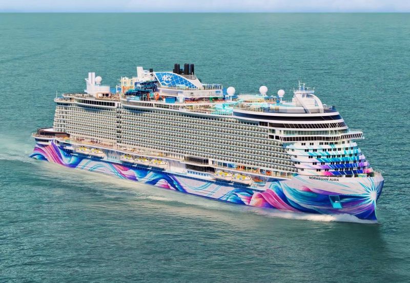 Norwegian Cruise Line Norwegian Aura