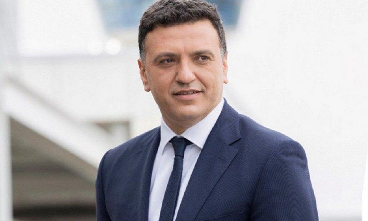 VASILIS KIKILIAS